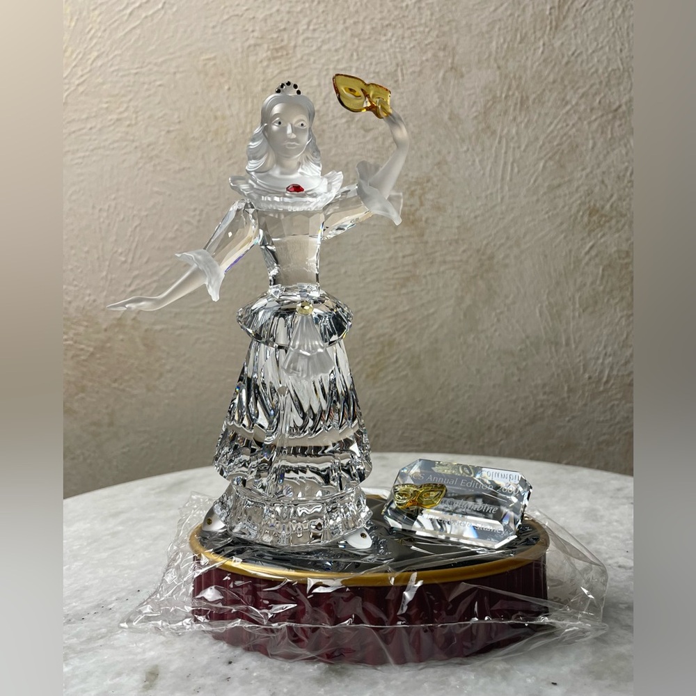NIB Masquerade Series